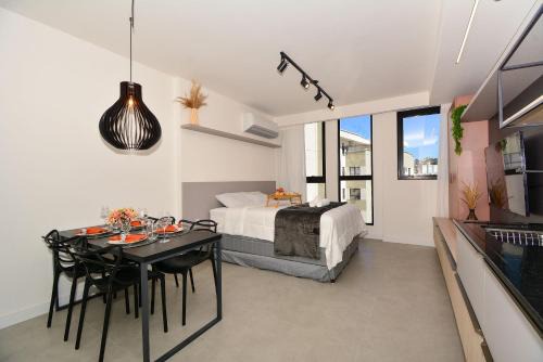 Trindade Apartamento | Studio em frente a UFSC e HU - Viva Trindade - CEN015