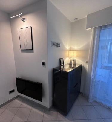 Frontignan Apartamento | Studio en cœur de village