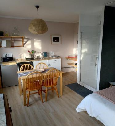 Reze Apartamento | Studio et parking acces direct Nantes