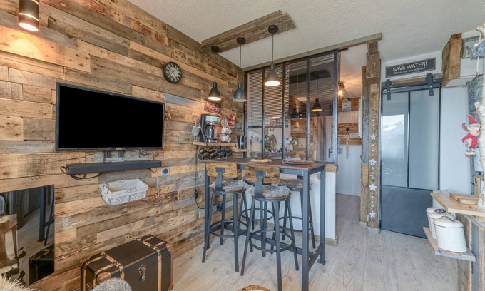 Eclose-Ouest Apartamento | Estudio 'Vue Exceptionnelle' con vistas a la montaña, balcón y Wi-Fi