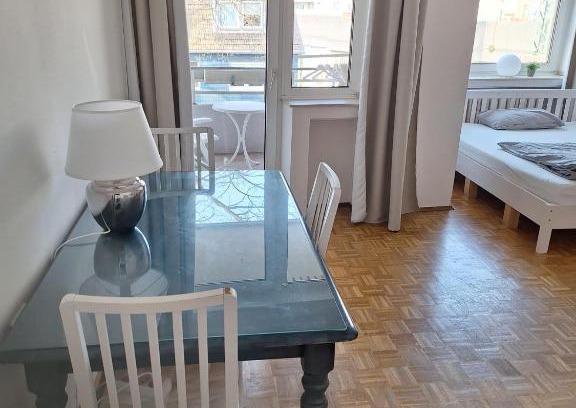 Stadtbezirk 3 Apartamento | Studio Flat Medien Hafen 30minToFair