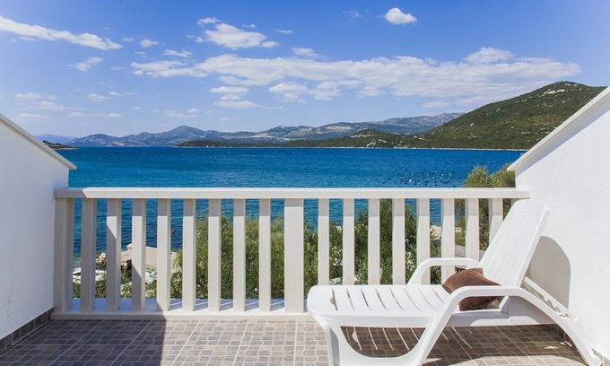 Putnikovic Apartamento | Apartamento-estudio en la playa Zuronja, Peljesac (AS-14095-b)