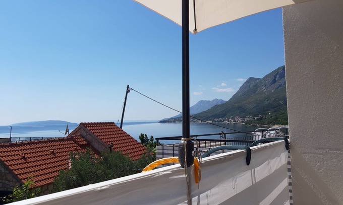 Gradac Apartamento | Apartamento-estudio con balcón y vista al mar Gradac, Makarska (AS-15642-b)