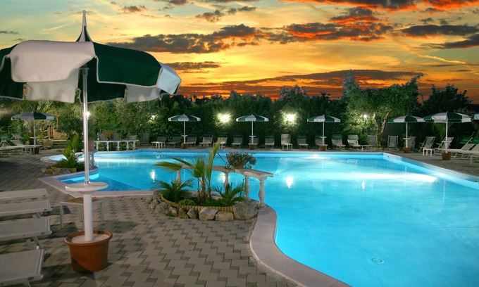 Montincello Apartamento | Estudio para 2 personas a 300 metros del mar con piscina