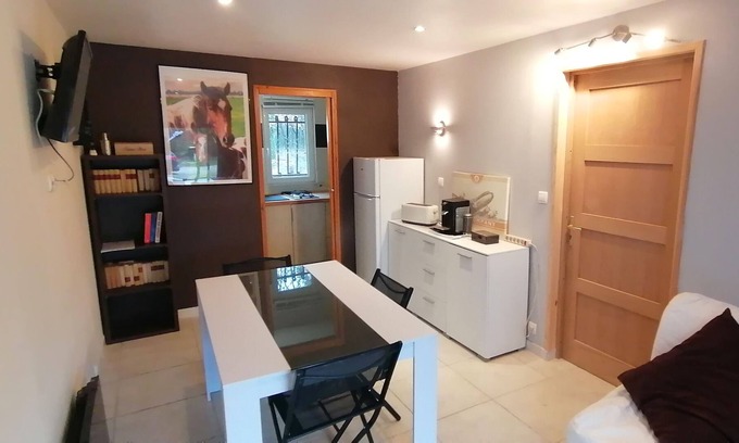 Fronton Apartamento | Studio