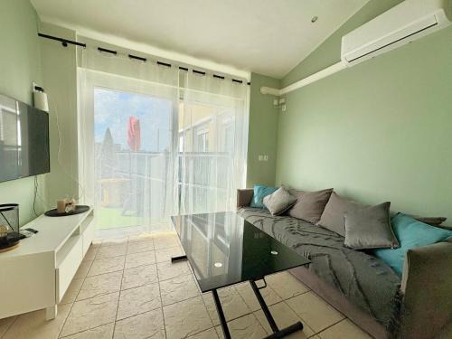 Teteghem-Coudekerque-Village Apartamento | Studio