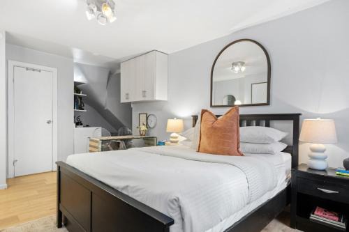 Midtown West Apartamento | Studio Haven in Times Square & Nearby Restaurants