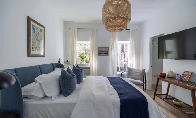 Beachwood Canyon Apartamento | Studio in Beachwood Canyon