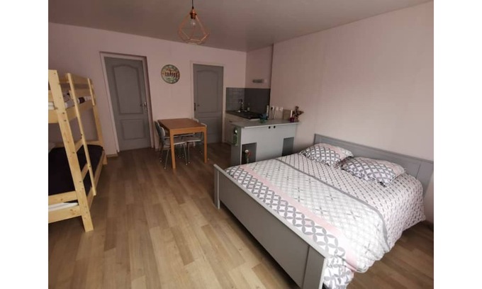 Le Puy-en-Velay Apartamento | Studio in detached house - Chemin Stevenson