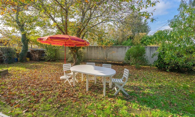 Etaules Apartamento | ESTUDIO en Etaules con jardín sombreado cerca de LA PALMYRE / ROYAN / ROCHEFORT