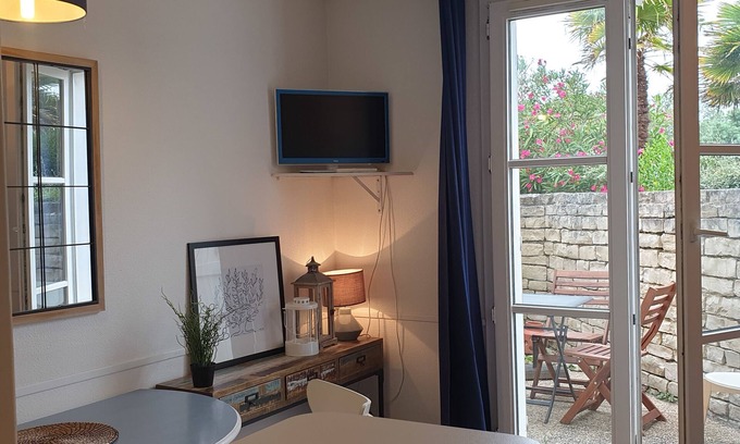 La Couarde-sur-Mer Apartamento | Studio In Residence With Pool And Parking