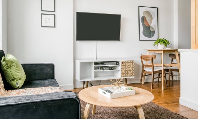 Mid-Market Apartamento | Studio in SoMa, near BART + Top Tech HQs