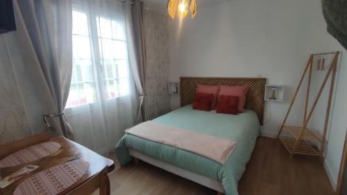 Saint-Jean-de-Daye Apartamento | Studio jardin st jean de daye