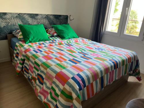 Chatellerault Apartamento | Studio Jozy I confort et jardin en ville 4pers I Futuroscope