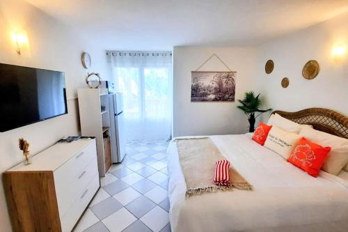 Nettle Bay Apartamento | Studio Kenep
