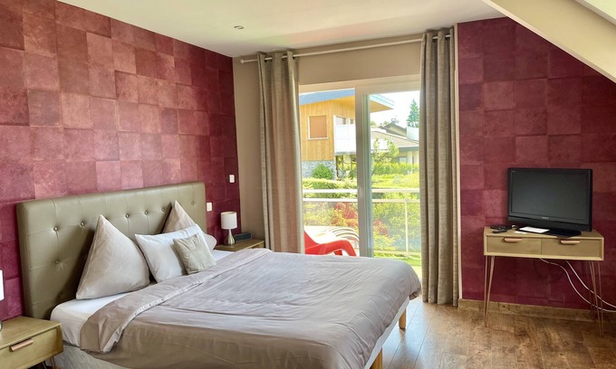 Brison-Saint-Innocent Apartamento | Estudio-Baño con bañera-La dent du chat