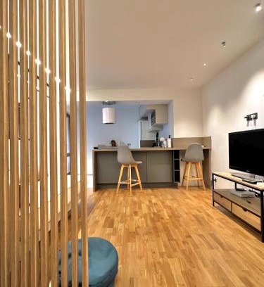 Prado - Republique Apartamento | Studio La Baronne