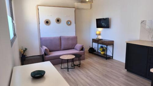 Saint-Laurent-du-Var Apartamento | Studio La Madrague Côte d'Azur