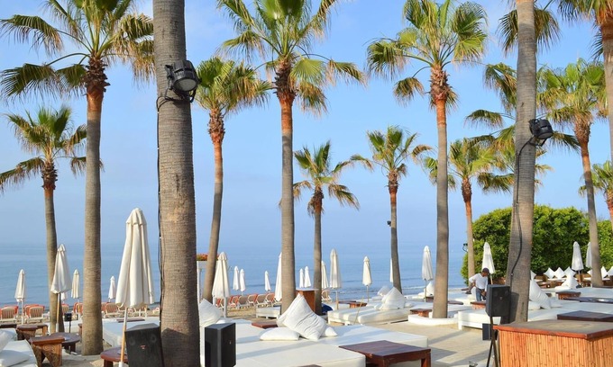 Urbanizacion Marbessa Apartamento | Estudio La Perla con vistas al mar y a la montaña, piscina compartida, balcón y Wi-Fi