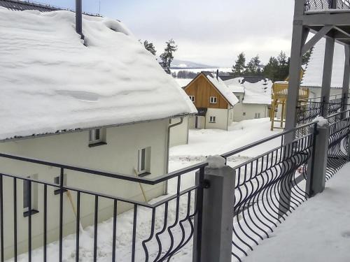 Lojzova Paseka Apartamento | Studio Lakeside Village 2 by Interhome