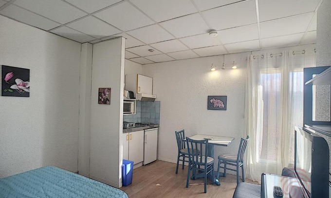 Lamalou-les-Bains Apartamento | Studio Lamalou-les-Bains, 1 pièce, 2 personnes - FR-1-451-57
