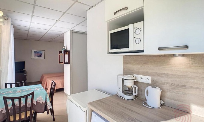 Lamalou-les-Bains Apartamento | Studio Lamalou-les-Bains, 1 pièce, 2 personnes - FR-1-451-64