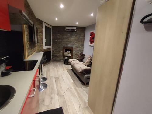 Mont-de-Lans Apartamento | Studio les 2 Alpes au Village 1800m-Commerces et télésiège à 50m-Retour ski au pied
