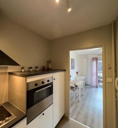 Cronenbourg Est Apartamento | Studio lumineux dans ancien Cronenbourg