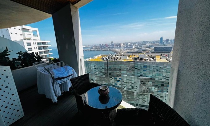 Medina Apartamento | Studio Luxueux vue mer et Port de Casablanca
