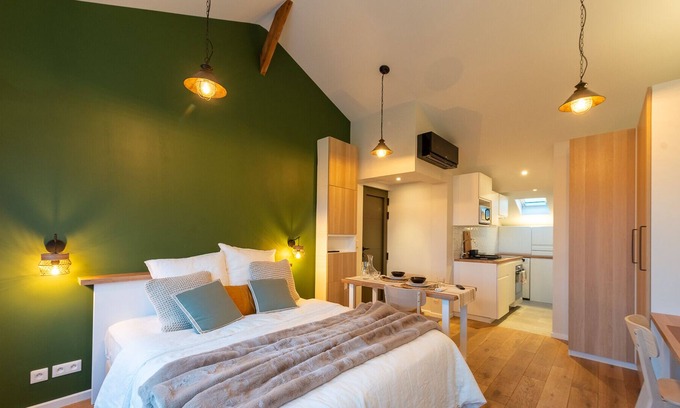Bagneux Casa | Studio Mansart - 5 min from M4 Lucie Aubrac