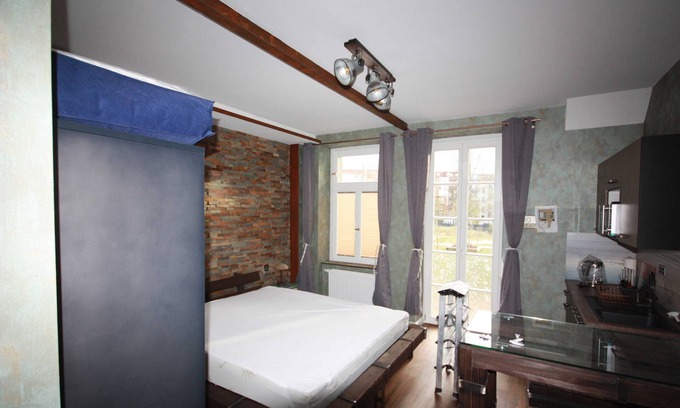 Neuschonefeld Apartamento | Studio Metal South - Romantik Apartments in Leipzig, 2km bis ins Stadtzentrum