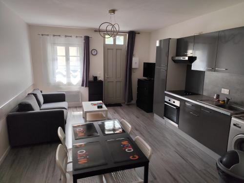 Villers-Cotterets Apartamento | Studio meublé centre ville- gare Villers Cotterets