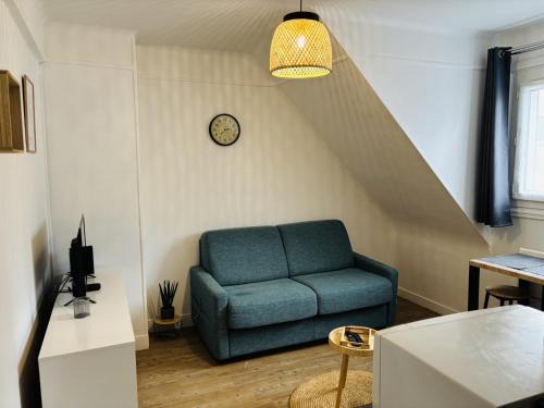 Beauvais Apartamento | Studio meublé en centre ville proche gare SNCF