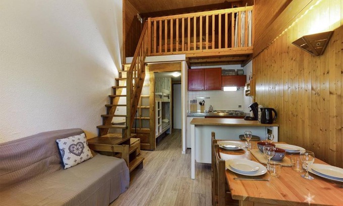La Rosiere Apartamento | Studio mezzanine rénové 4 pers, balcon, 80m des pistes, proche commerces - Montvalezan - FR-1-398-597