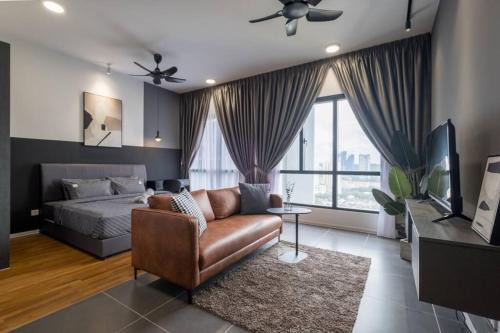 Bandar Sri Damansara Apartamento | Studio Modern Luxury Infinity Pool YouTube Netflix
