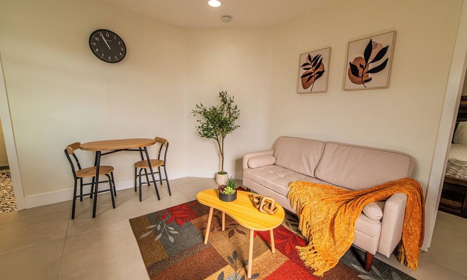 Sweetwater Apartamento | Studio Moderno | 5 min FIU