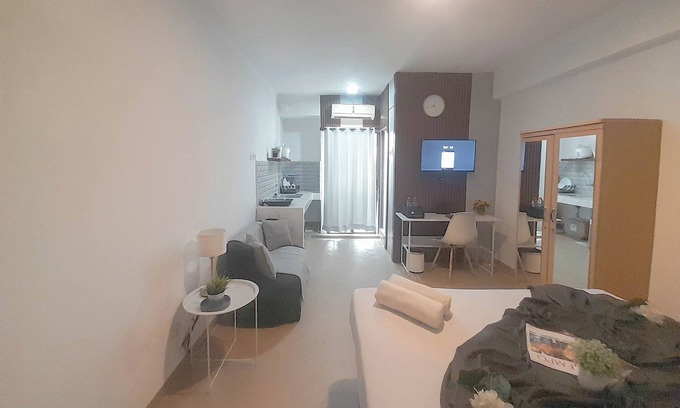Bandung Apartamento | Studio Near Bandung Trade Mall At Gateway Ahmad Yani Cicadas Apartment
