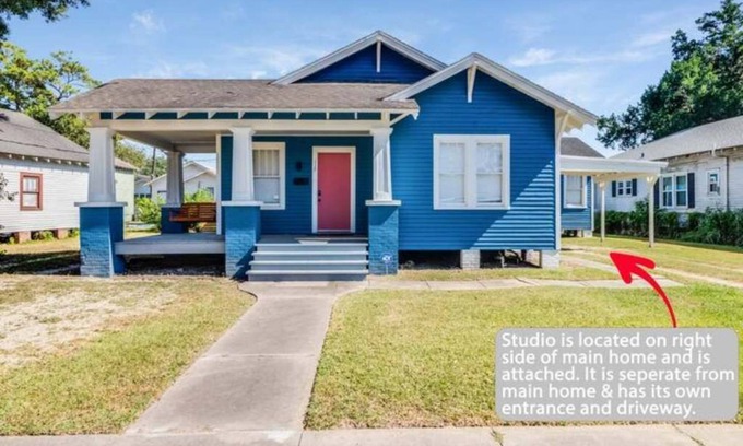 Freetown - Port Rico Apartamento | Studio near Downtown Lafayette - Freetown