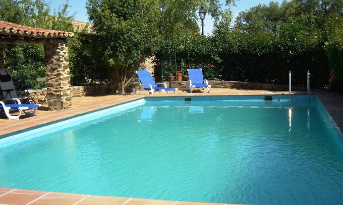 La Aceña de la Borrega Apartamento | Apartamento moderno en La Aceña de la Borrega con piscina