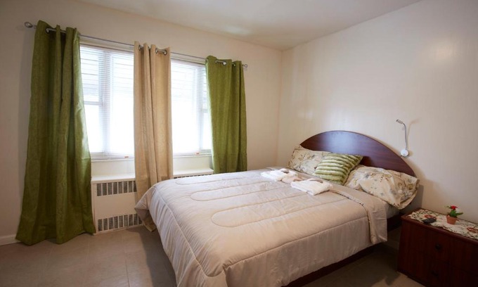 Pelham Gardens Apartamento | STUDIO&ONE BEDROOM APARTMENTS
