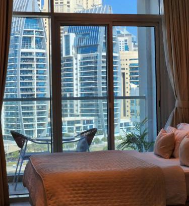 Dubai Marina Casa | STUDIO ONE Stunning Marina View - TIE Hotels & Resorts