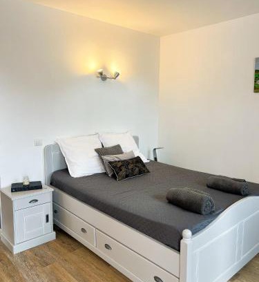 Gien-sur-Cure Apartamento | Studio paisible en Morvan