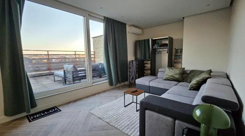 Chatelain Apartamento | Studio penthouse lumineux avec grande terrasse de 40m2