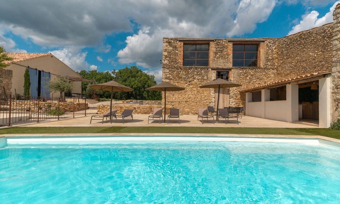 Esparron Apartamento | Estudio 'Petit Loft A La Campagne' con piscina compartida, balcón y aire acondicionado