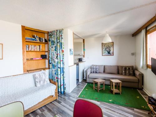 Montchavin Apartamento | Studio rénové, 3 pers, proche pistes & commerces, parking gratuit - FR-1-329-50