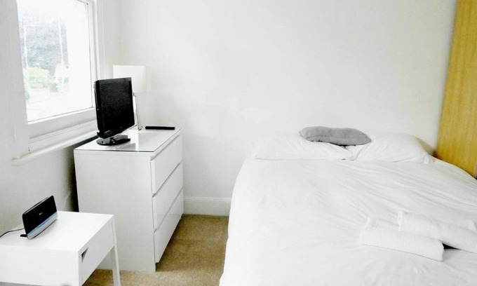 Kew Apartamento | Estudio-Estándar-Baño en la habitacion-Double /Twin