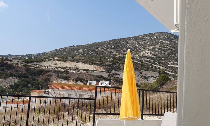 Pegeia Apartamento | Studio/scenic Views/pool/air Con/near Attractions