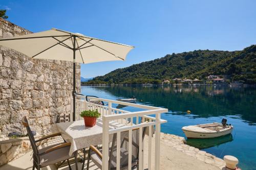 Prozurska Luka Apartamento | Studio Sea Song