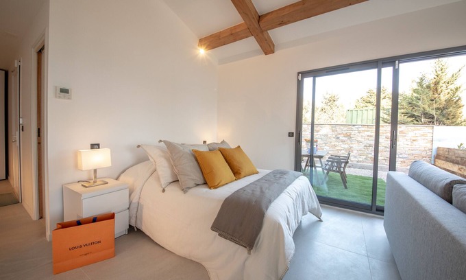 Guerrevieille Apartamento | Studio sea view with private terrace 15min from Saint Tropez