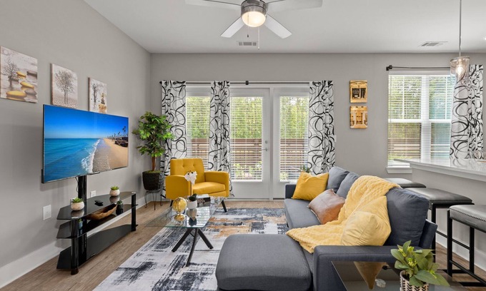 Moncks Corner Apartamento | Studio/Self Check-In/30+Day Stays